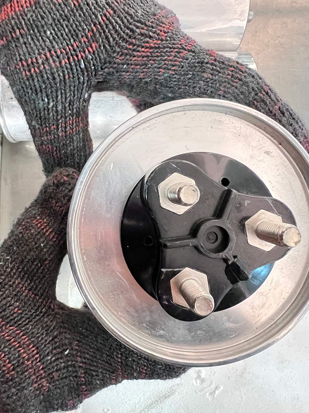 Waarom is de ‘stroomdraagcapaciteit’ van condensatorterminals een cruciale specificatie voor betrouwbaarheid op de lange termijn?